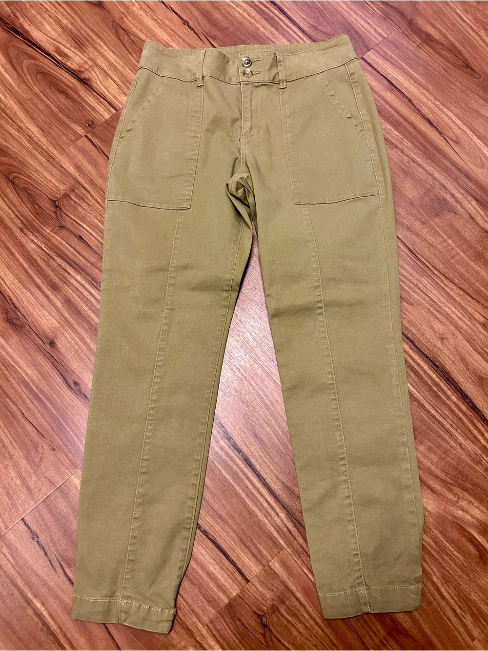 Cabi Moss Green Trooper Pants Front Pockets Vertical Seam Details 6